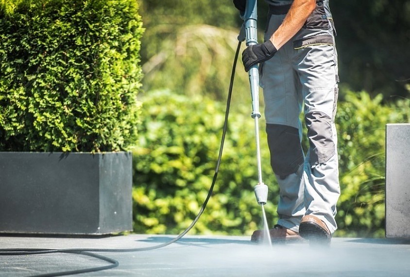 Your #1 Power Washing Service In Sanilac Mi, Saint Clair Mi, Blue Water Area Here To Serve You!